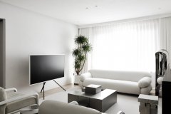 极简黑白+奢石元素的现代风格